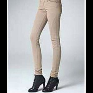 JAMES JEANS, Twiggy Cut, Camel Colored