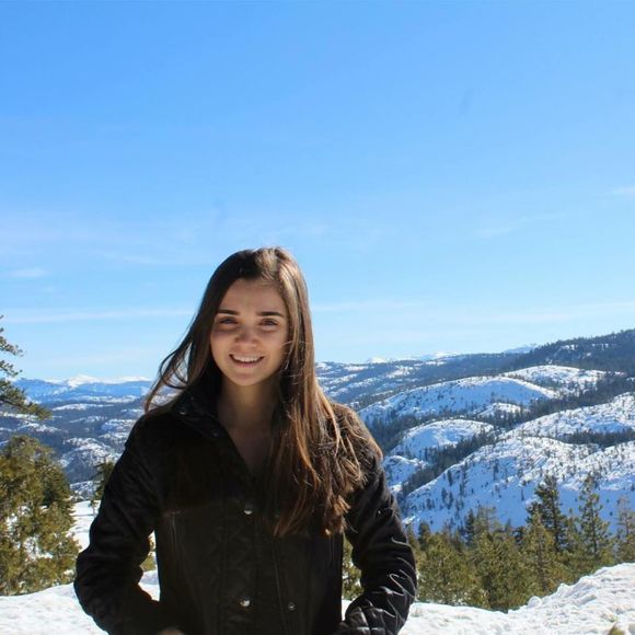 Meet your Posher, Marissa