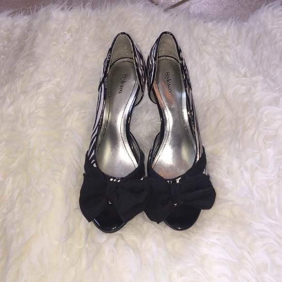 Zebra peep toes with bow