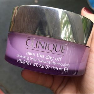 Like New! Clinique Take the Day Off!!