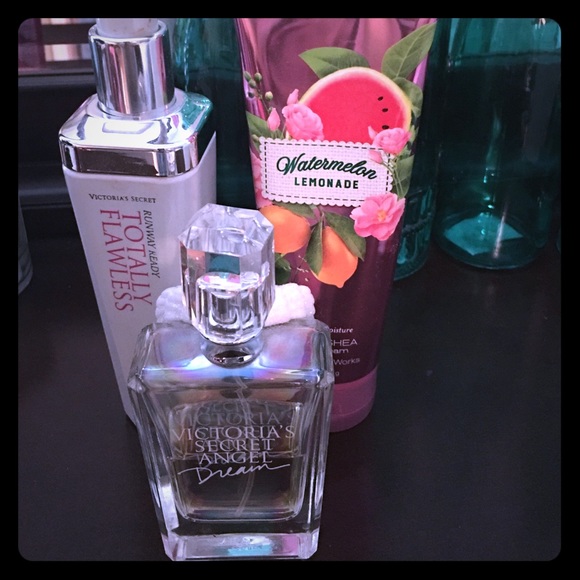 Victoria secret angel dream and 2 lotions