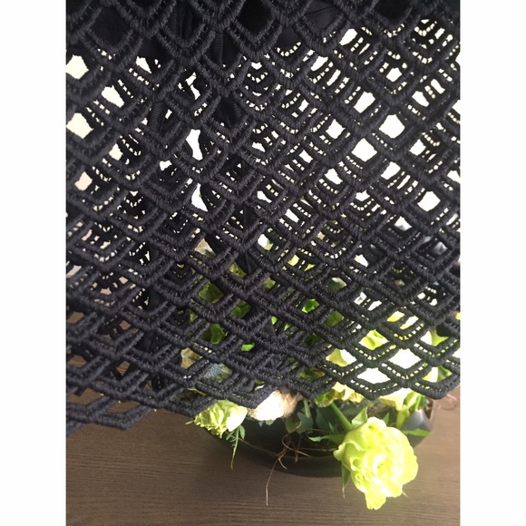 ZARA Lace Pencil Skirt Size XS - Picture 4 of 4