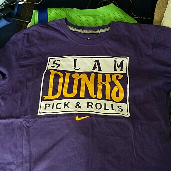 Nike shirt