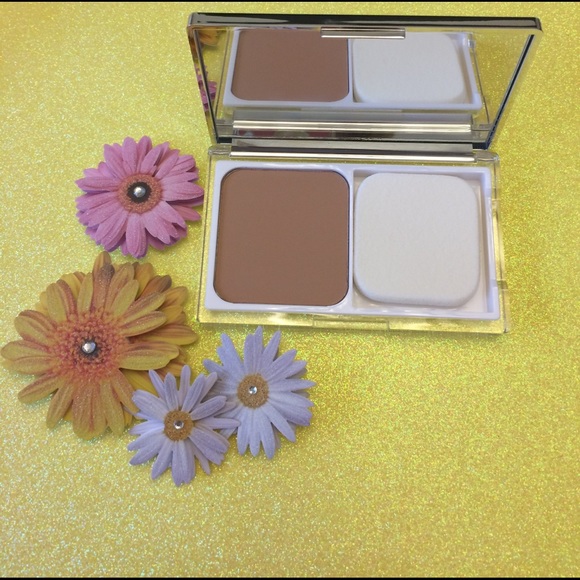Clinique acne solutions powder makeup #11 Honey - Picture 1 of 4