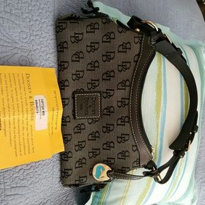 Dooney & Bourke
