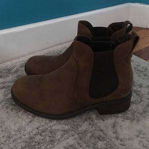 Chestnut Ugg Ankle Booties