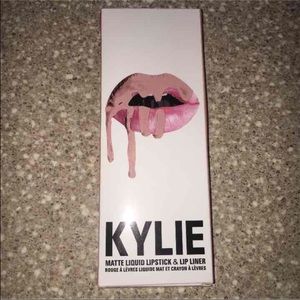 Kylie Lip Kit