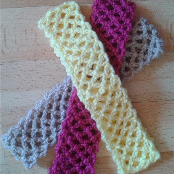 Crochet Headband/Earwarmer - Picture 1 of 1
