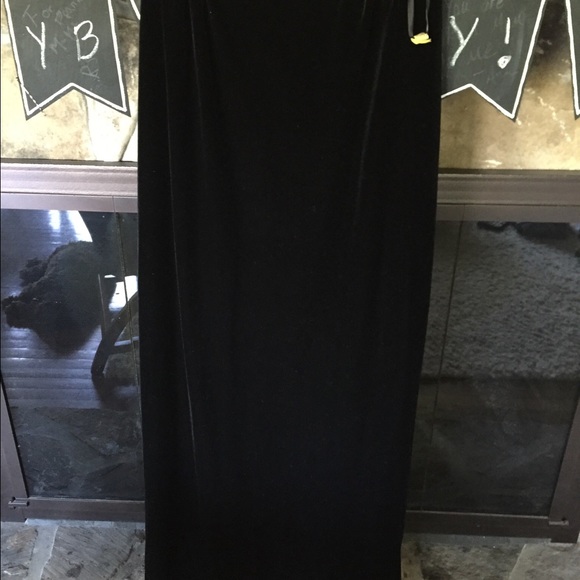 Black Alex Evening wear skirt with satin buttons.