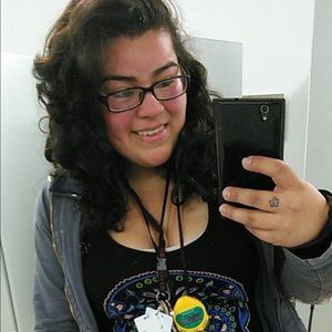 Meet your Posher, Maritza