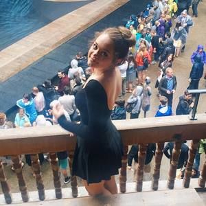 Meet your Posher, Maria