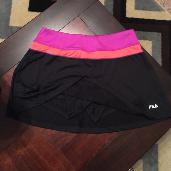 FILA Tennis Skort Size Medium.