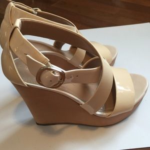 Banana Republic strap nude wedges size 7.5