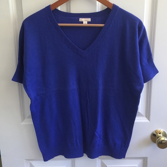 GAP Short Sleeved Sweater