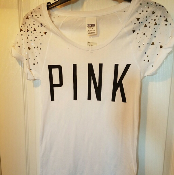 NWOT XS VS PINK TOP WITH CUTE STUDS ON SHOULDER