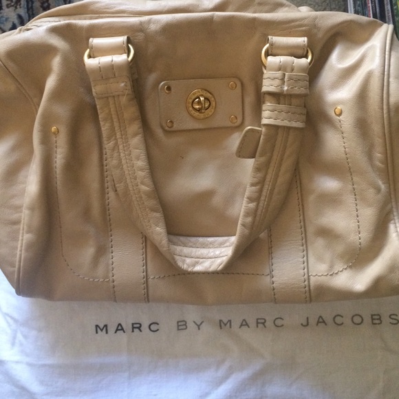 Marc by Marc Jacobs beige turnlock satchel