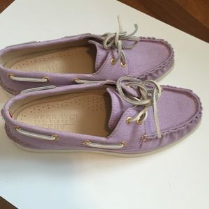 Jcrew Sperry Lilac boat shoes sz 7.5