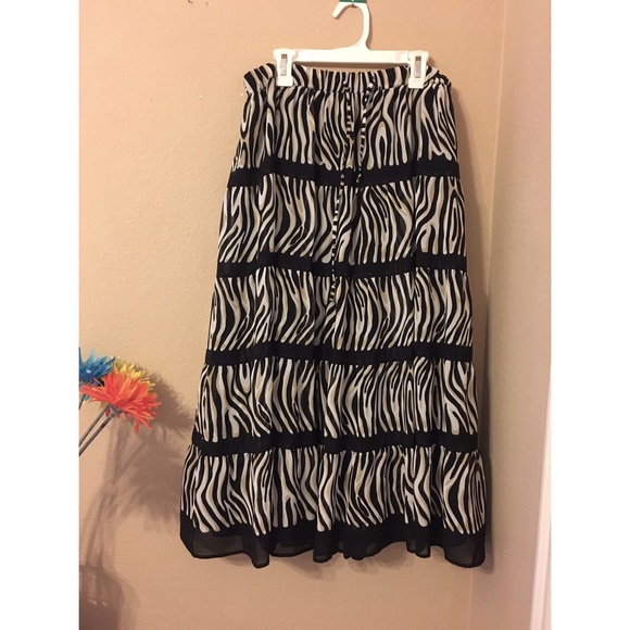 Christopher and Banks maxi skirt