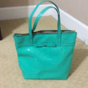 Kate spade jeralyn camellia street bag