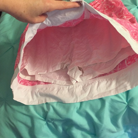 Lilly Pulitzer skort - Picture 3 of 4