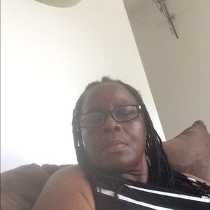 Meet your Posher, Arlane