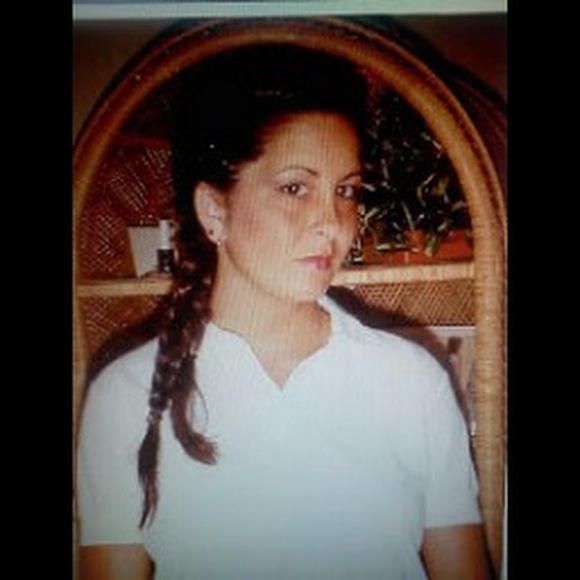 Meet your Posher, Ronni - Picture 1 of 1