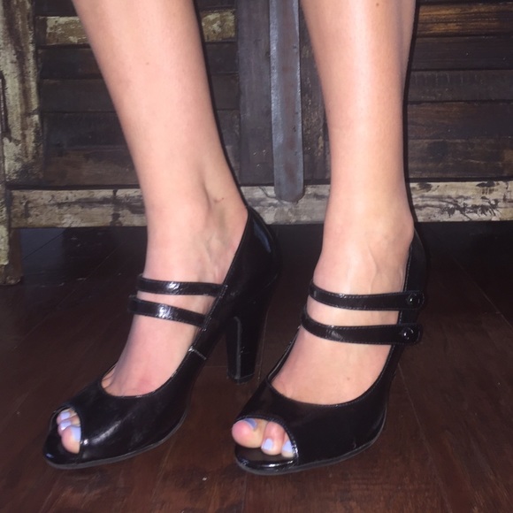 Black heels