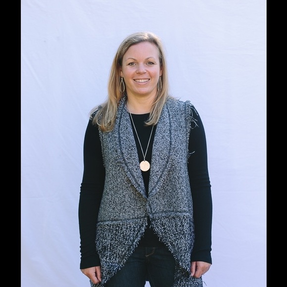 Mixed Pattern Tweed Vest - Picture 4 of 4