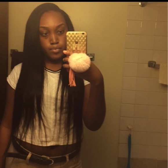 Meet your Posher, Shakyra