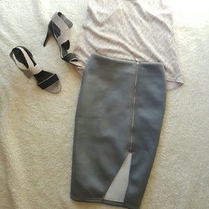 NWOT Grey Zipper Slit Pencil Skirt