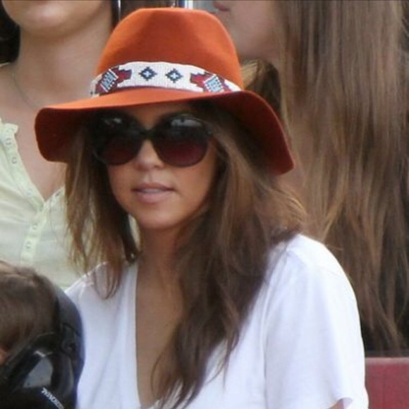 Lovely bird fedora hat