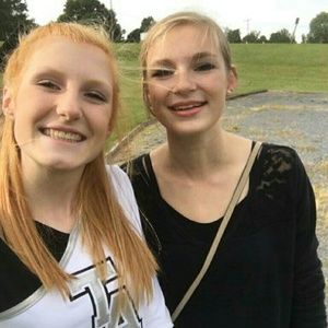 Meet your Posher, Gena