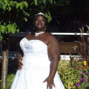 Meet your Posher, Aisha