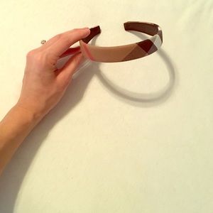 Burberry headband