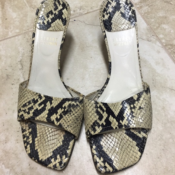 Stuart Weitzman kitten heeled slide