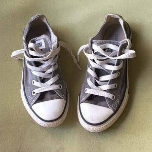 Kids converse shoes