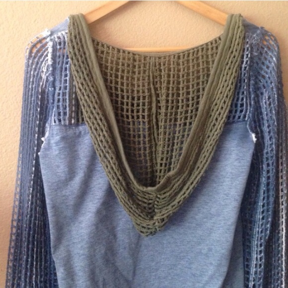 FREE PEOPLE 🌷 NWOT Painted Mesh Hoodie Tee