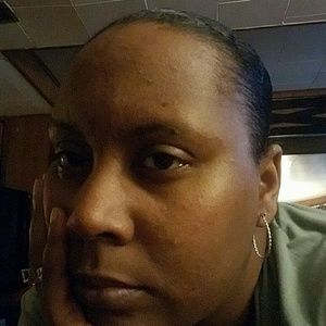 Meet your Posher, Karasha