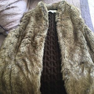 Fur vest