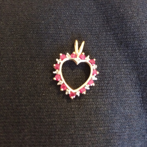 💯%10K necklace charm - Picture 1 of 2