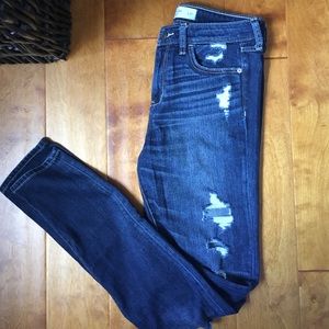 Abercrombie ripped skinny jeans