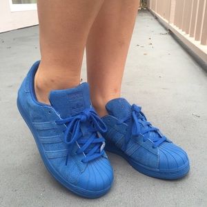 💧blue suede adidas originals💧