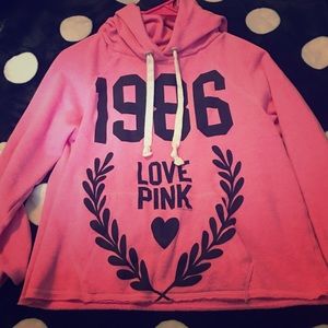 Vs pink crop