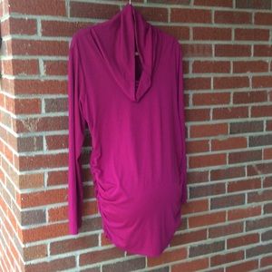 Maternity raspberry top Size XL