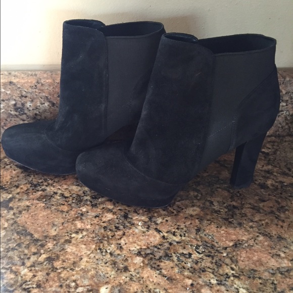 Via Spiga Shoes - Via Spiga black suede ankle boot w/ heel  size 9