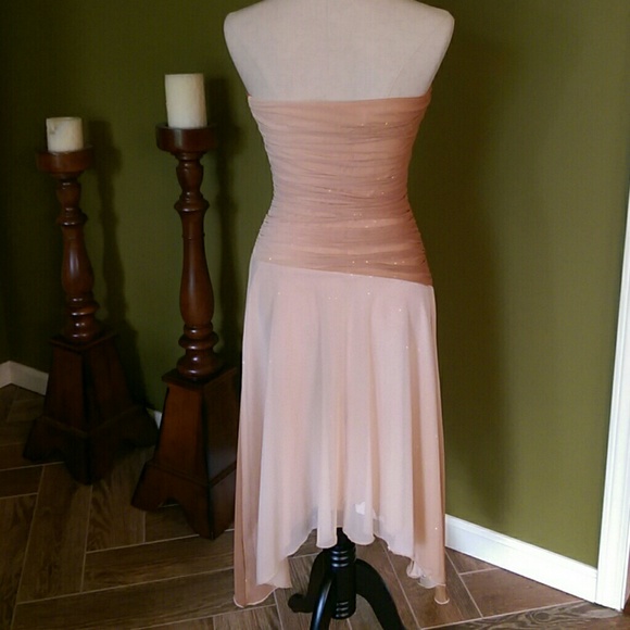 Windsor Dress - Picture 2 of 4