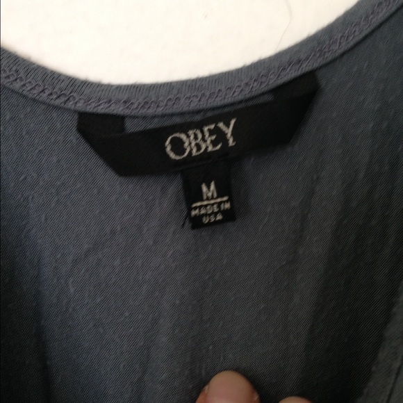 OBEY anchor tank - Picture 3 of 3