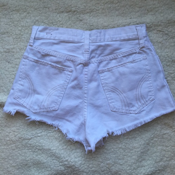 High waisted white shorts - Picture 2 of 2