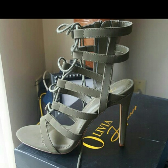 Olive Lace up Sandal