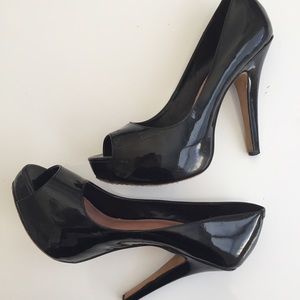 Vince Camuto heels